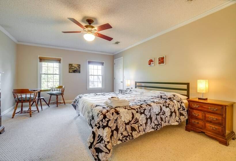 Pet Friendly Franklin Home ~ 21 Mi To Nashville!