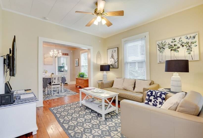 Pet Friendly St Augustine Home: Steps To Downtown!