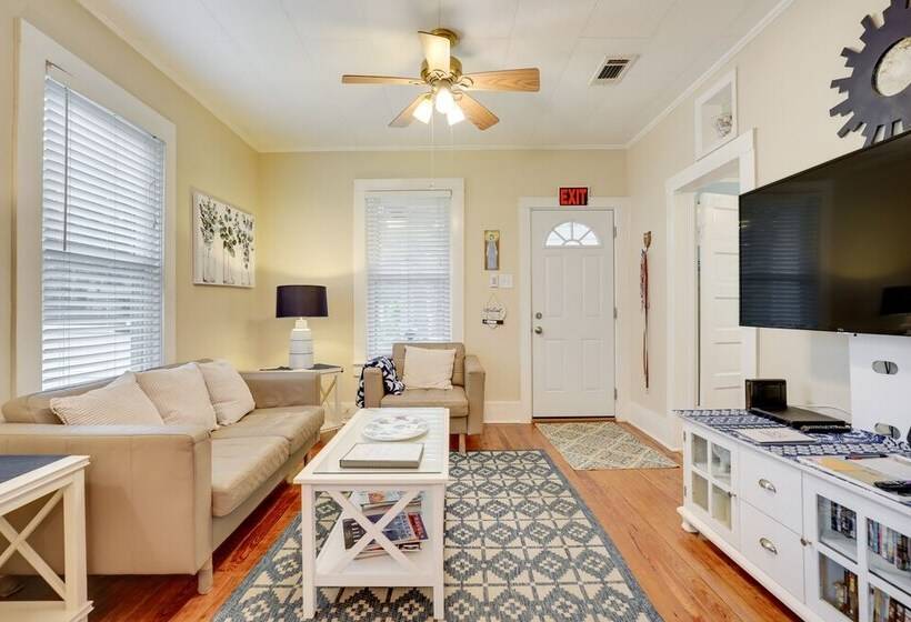 Pet Friendly St Augustine Home: Steps To Downtown!