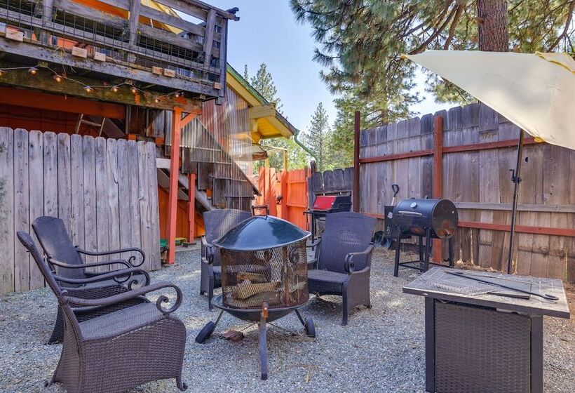 Dodge Ridge Pinecrest Mountain Cabin: Near Hiking!