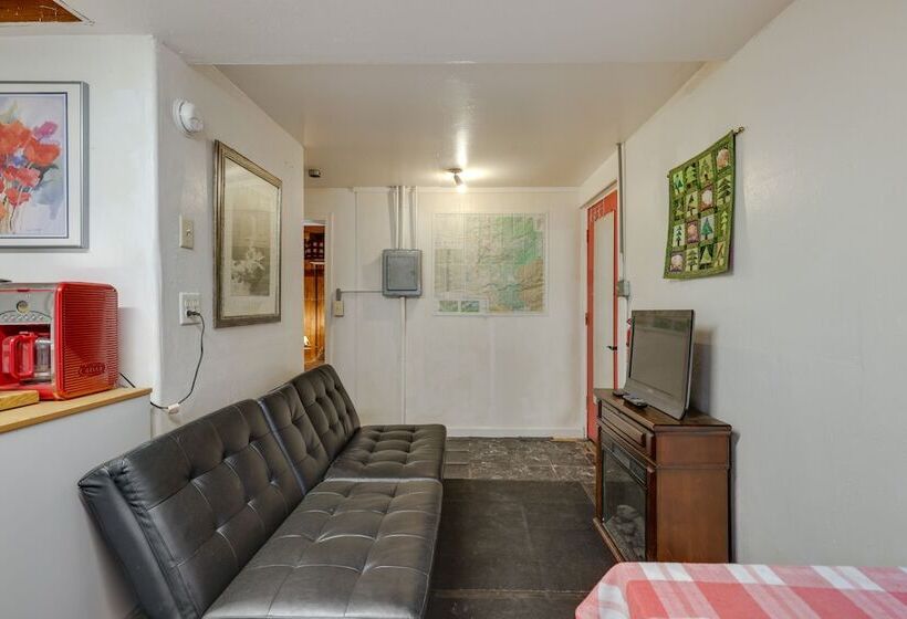 Dodge Ridge Pinecrest Mountain Cabin: Near Hiking!