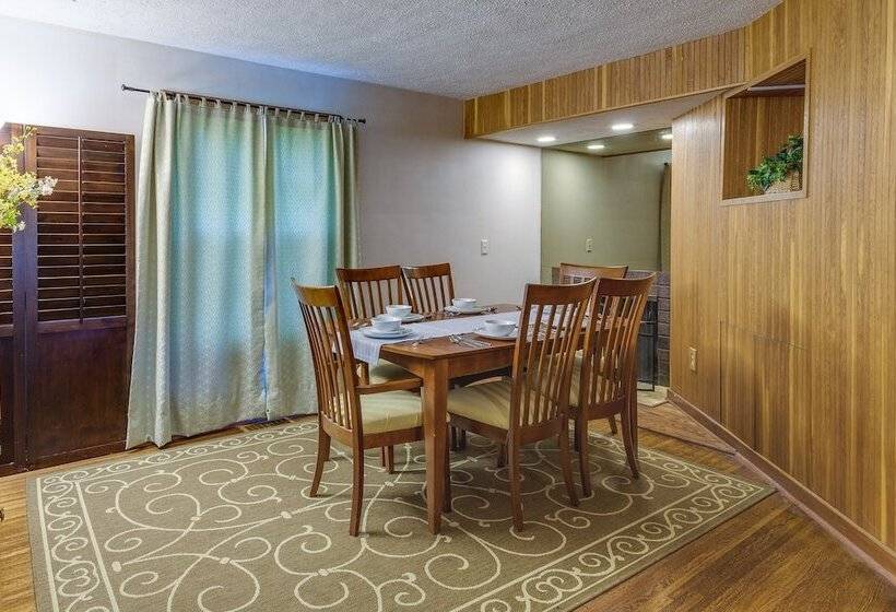 Pittsford Vacation Home: 2 Mi To Historic Village