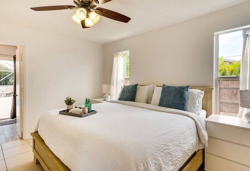 Port St Lucie Oasis W/ Heated Saltwater Pool!