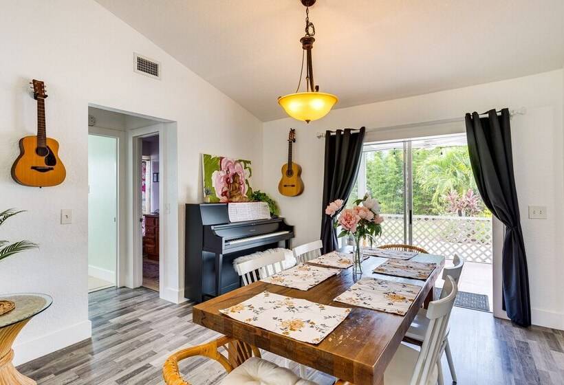 Port St Lucie Oasis W/ Heated Saltwater Pool!