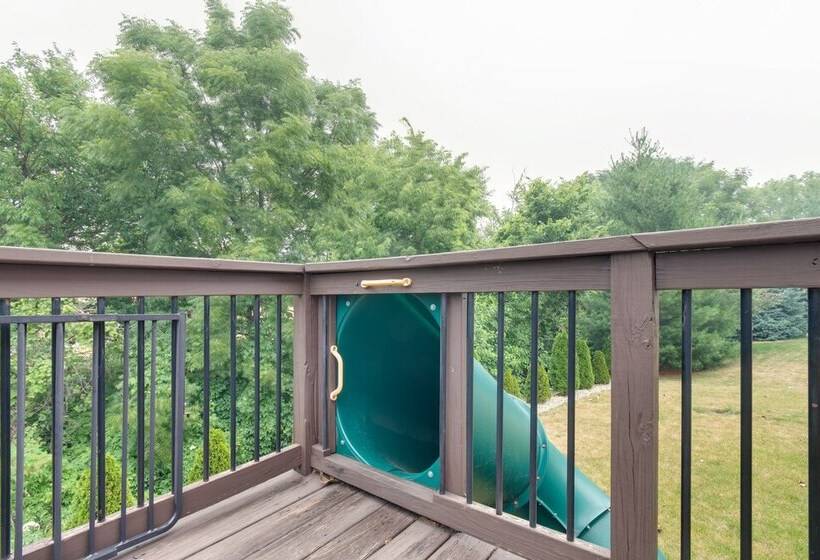 Prime Peoria Retreat W/ Deck & Fireplace!