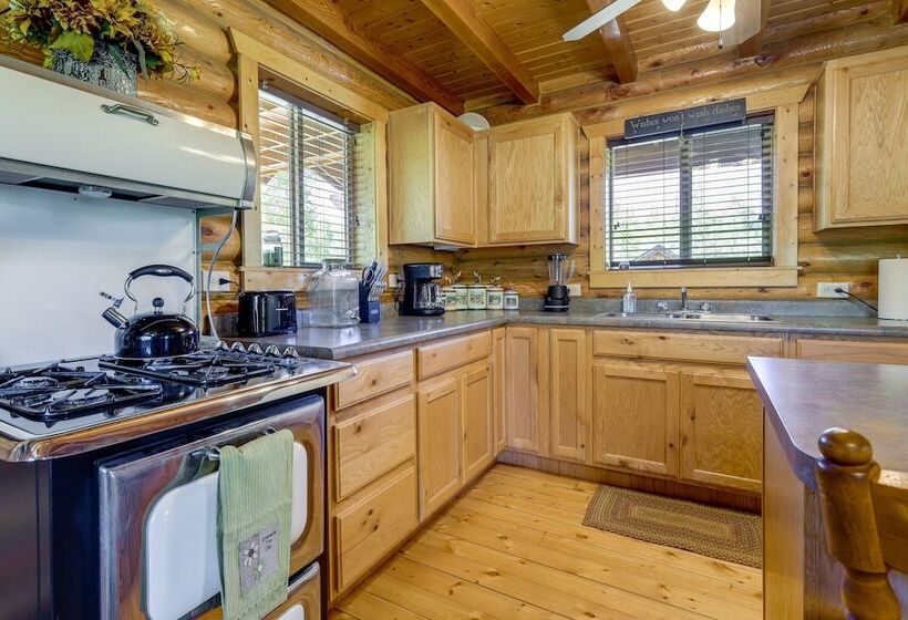 Remote Cedar City Cabin W/ Deck, Views, Fireplaces