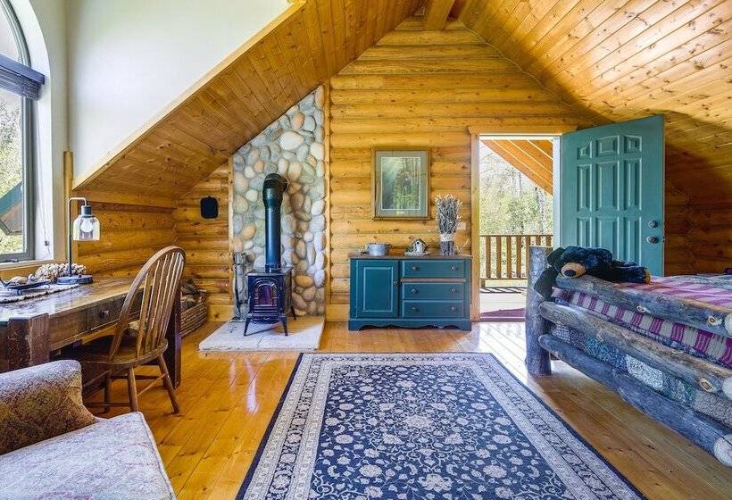 Remote Cedar City Cabin W/ Deck, Views, Fireplaces
