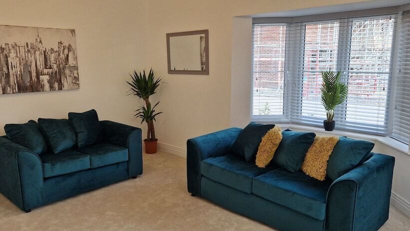 레지던스 Brand New Entire 4 Bed House In Peterborough