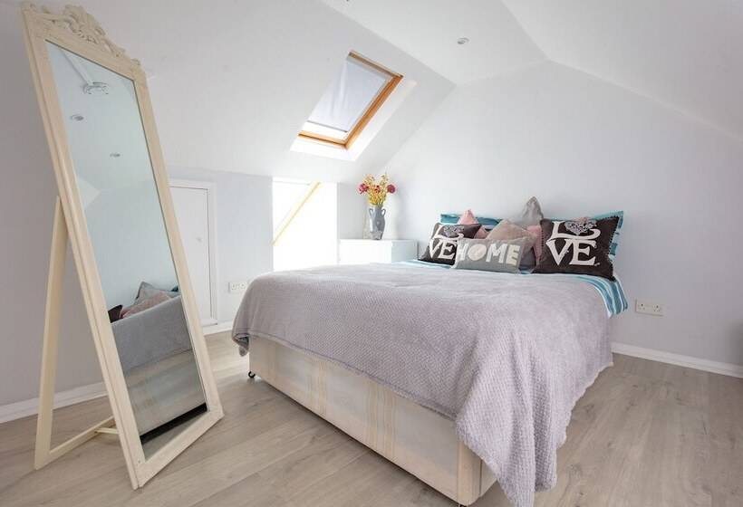 레지던스 Hidden Gem Minutes From Heathrow Airport