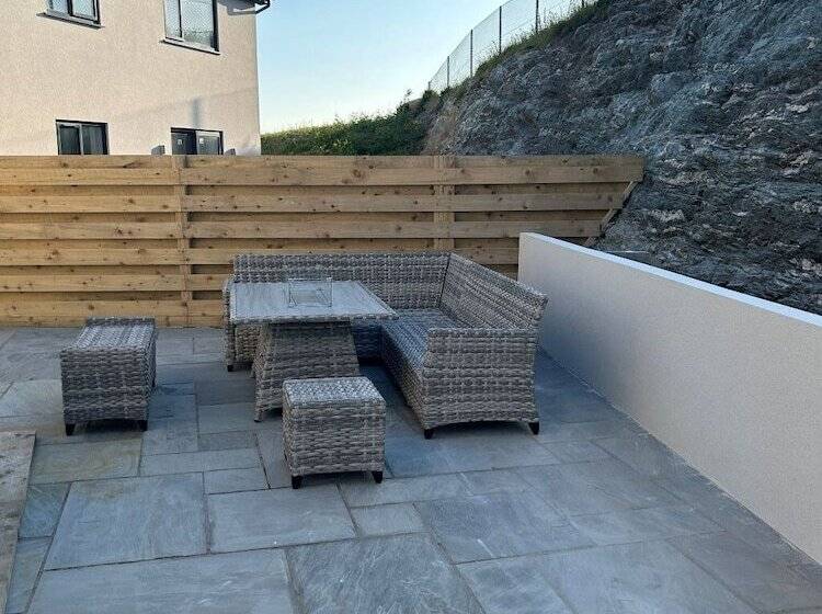 إقامة Impeccable 4 Bed House In Trearddur Bay