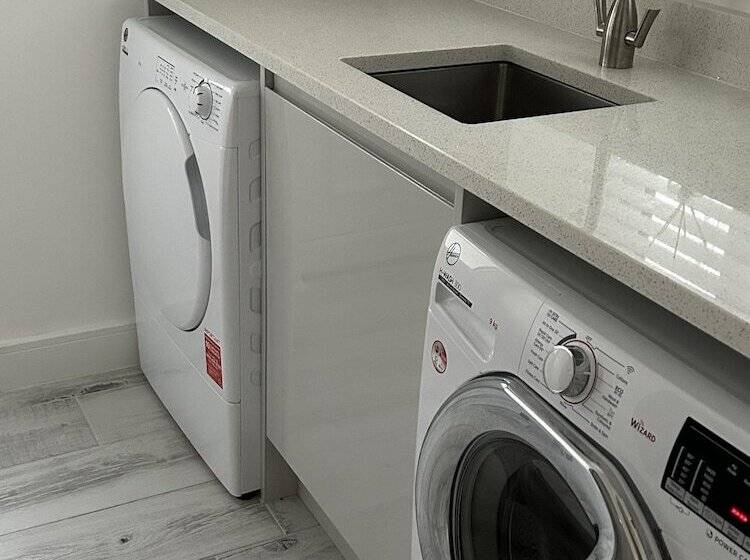 إقامة Impeccable 4 Bed House In Trearddur Bay