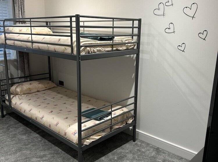 إقامة Impeccable 4 Bed House In Trearddur Bay