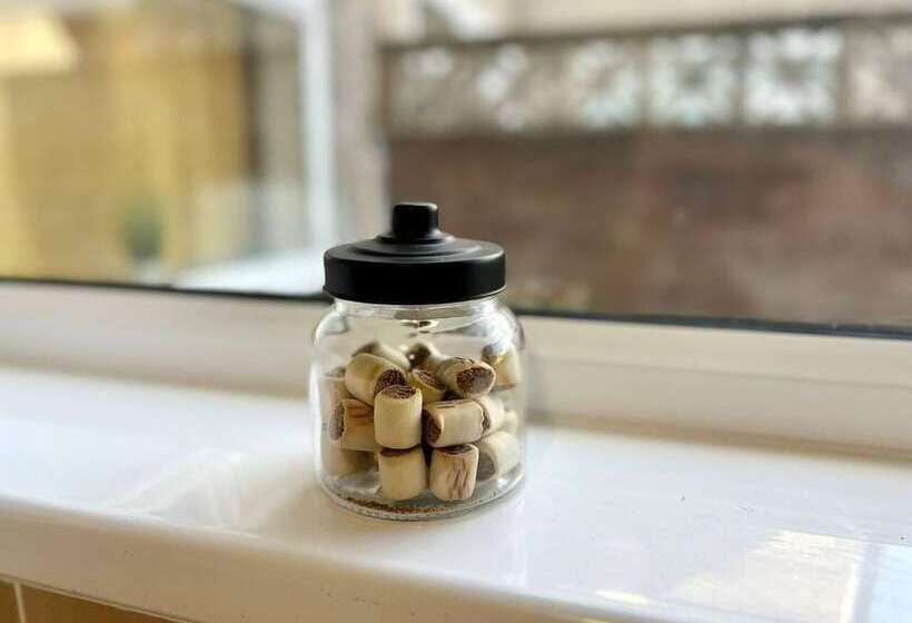 レジデンス Jonsib Cottage   A Home Away From Home