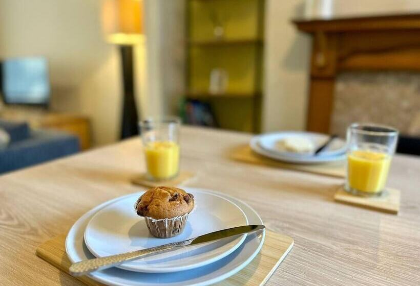 レジデンス Jonsib Cottage   A Home Away From Home