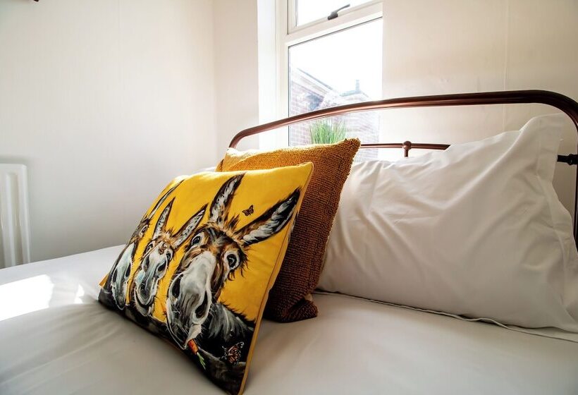 إقامة Stylish 3 Bed Flat In South Shields