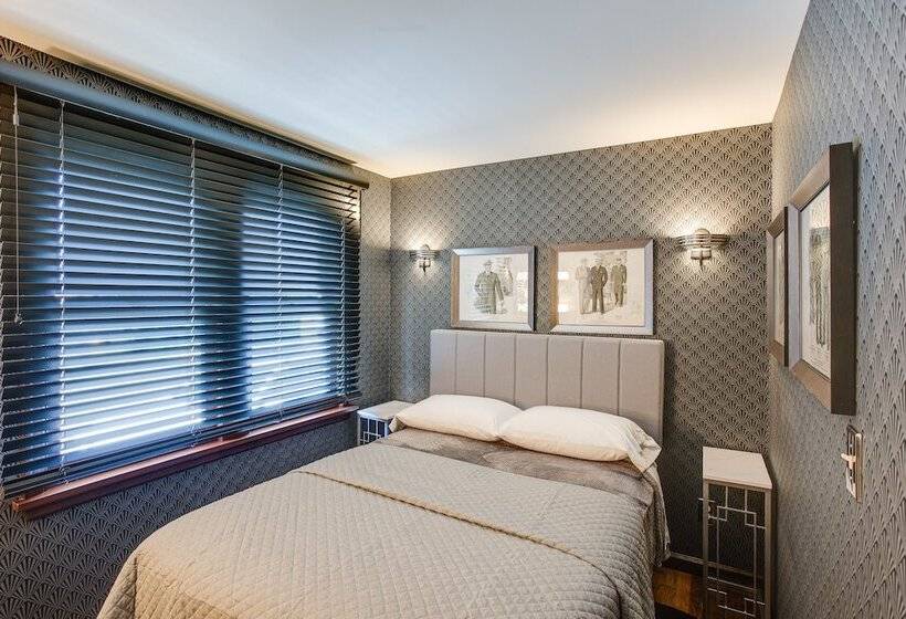 Retro Style Home In Ruston: Walkable Location!