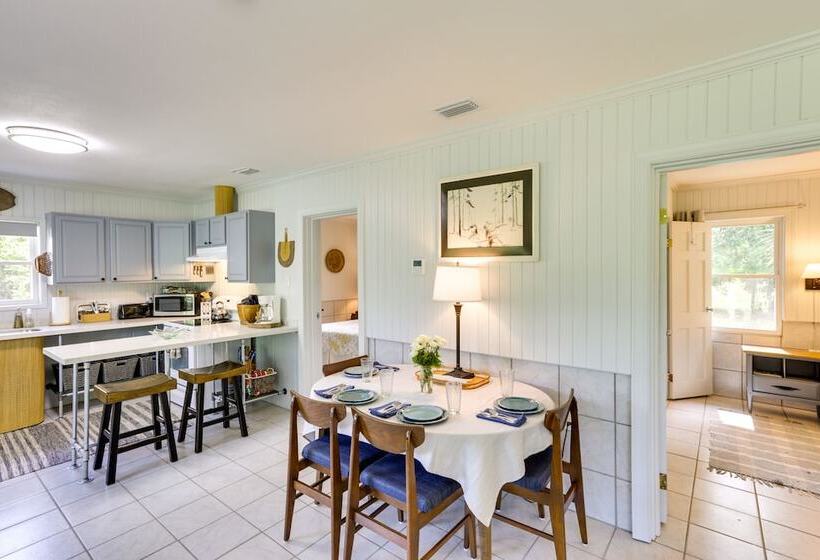 Riverfront Florida Escape W/ Grill & Fire Pit!