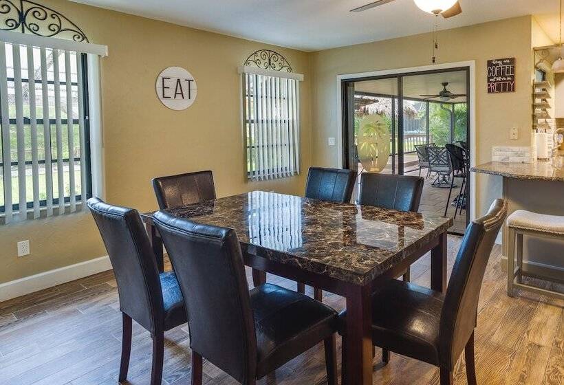 Riverfront Port St Lucie Home: Hot Tub + Dock!