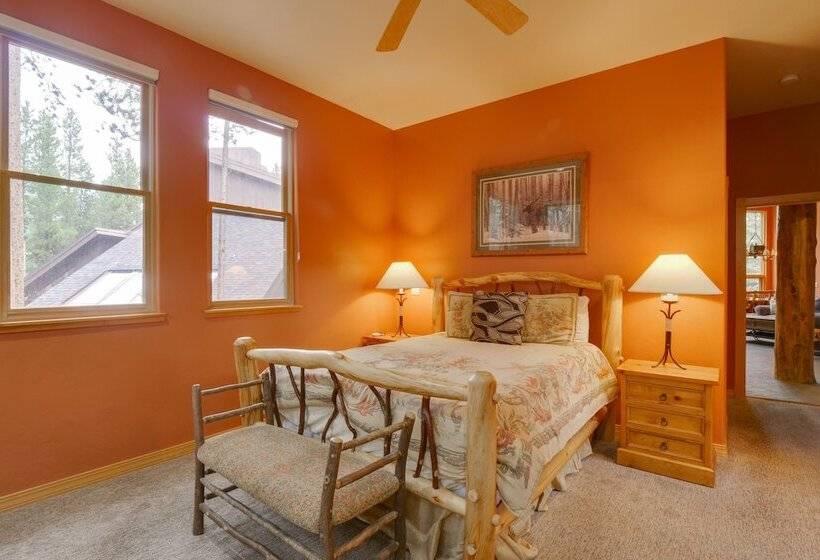 Hot Tub & Ski Shuttle: Rustic Breckenridge Retreat