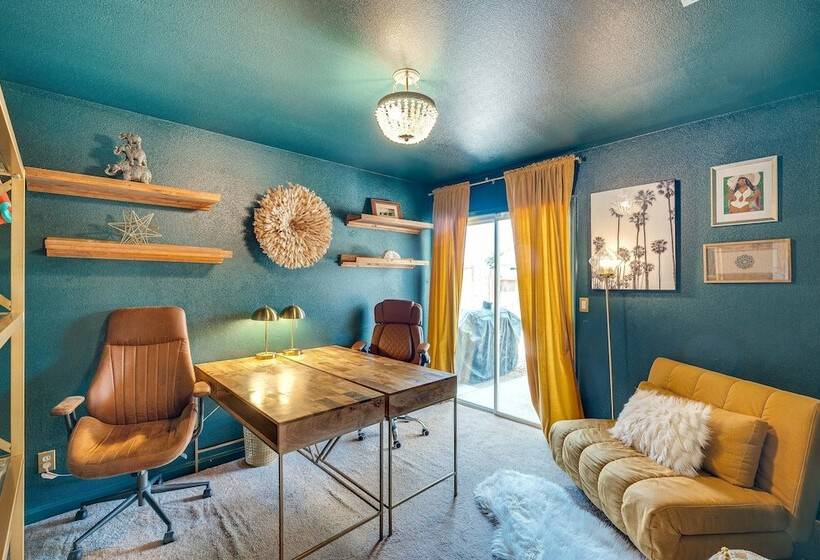 Sacramento Home W/ Fire Pit: 15 Mi To Downtown!