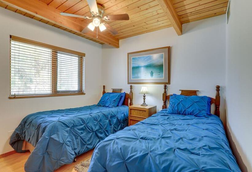 Scenic Siesta Key Home ~ 1 Mi To Village & Beach!