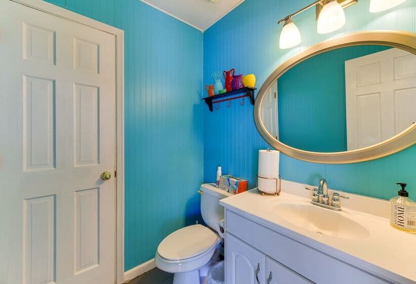 Secluded Mesa Home W/ Pool, Outdoor Kitchen & Bar!