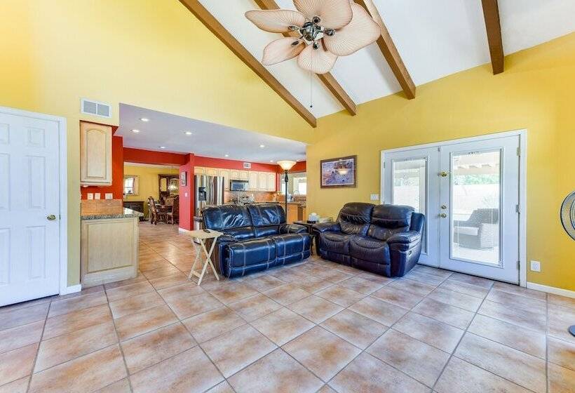 Secluded Mesa Home W/ Pool, Outdoor Kitchen & Bar!