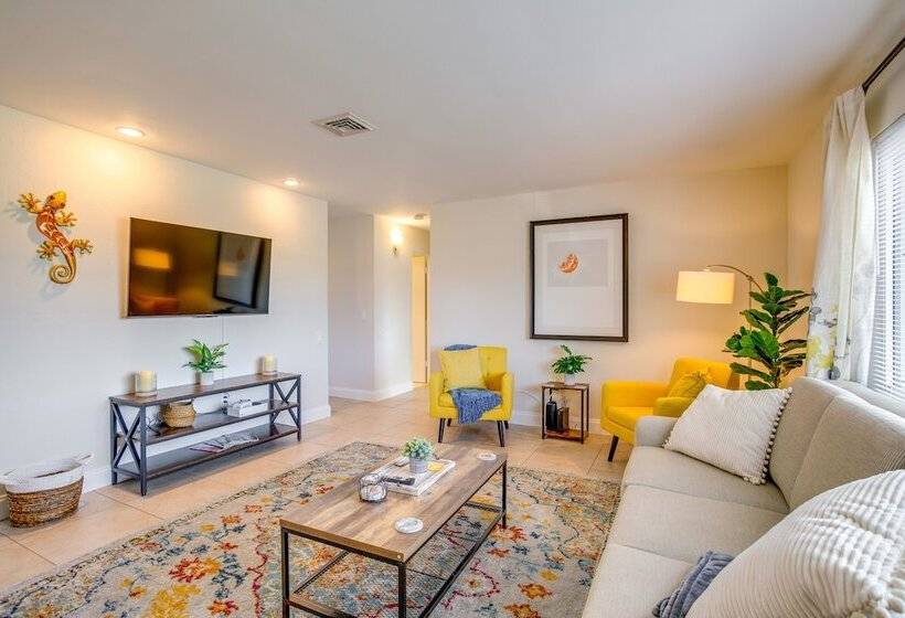 Seminole House W/ 2 Covered Lanais & Gas Grill!