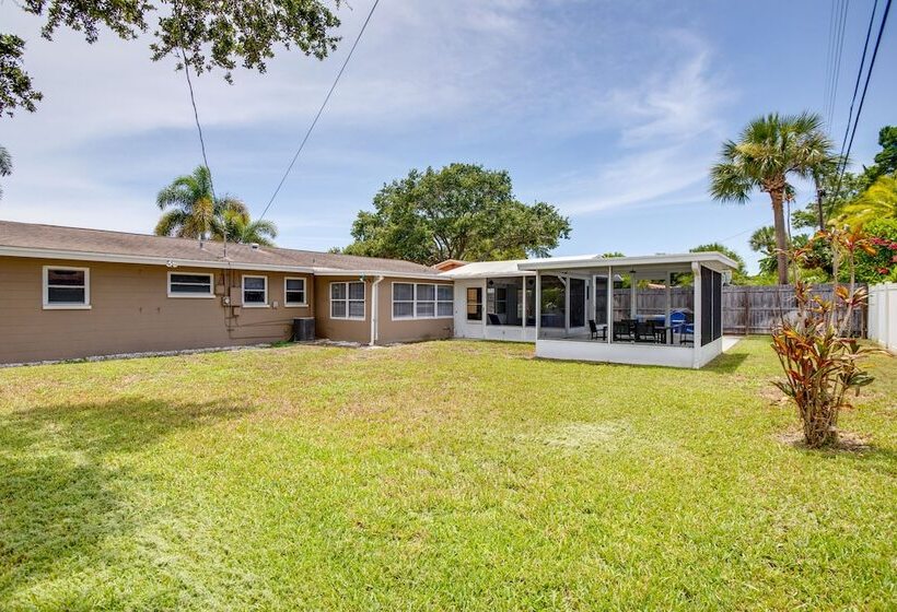 Seminole House W/ 2 Covered Lanais & Gas Grill!