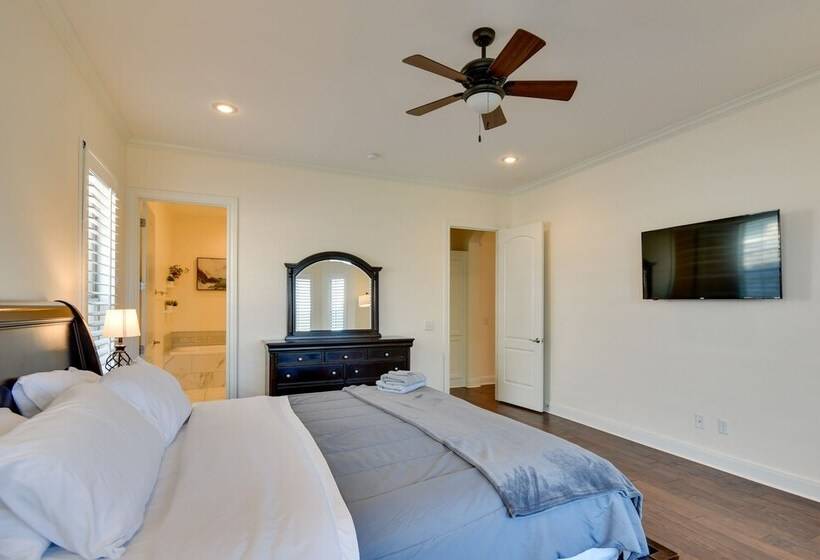 Spacious Amarillo Home: 6 Mi To Downtown!