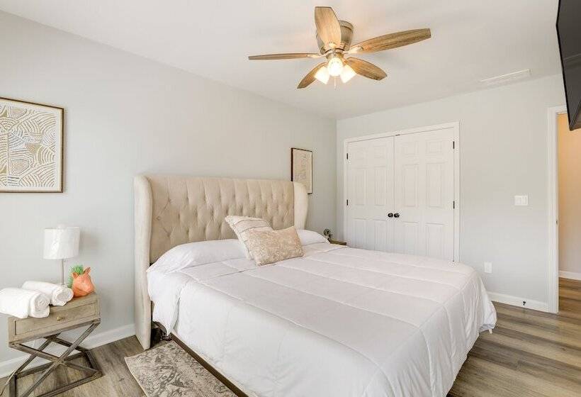 Spacious Atlanta Home ~ 2 Mi To Downtown!