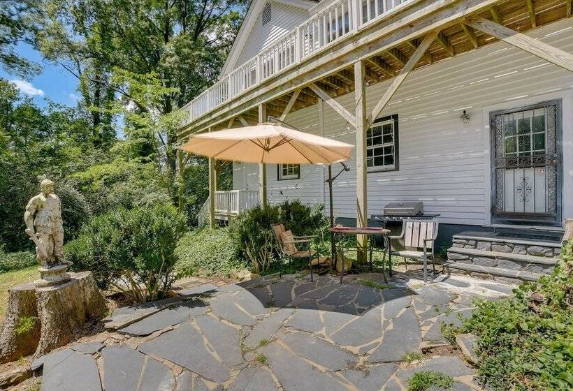 Spacious Durham Home W/ Fire Pit & Hot Tub!