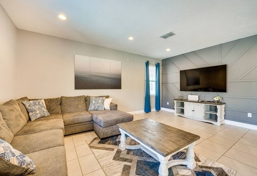 Spacious Kissimmee Escape, Close To Disney World!