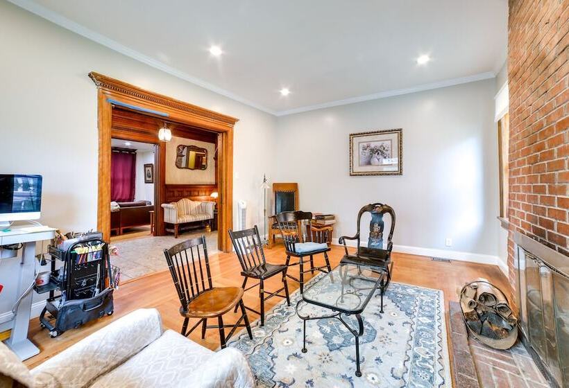 Spacious Pittsburgh Rental: Walk To Frick Park!