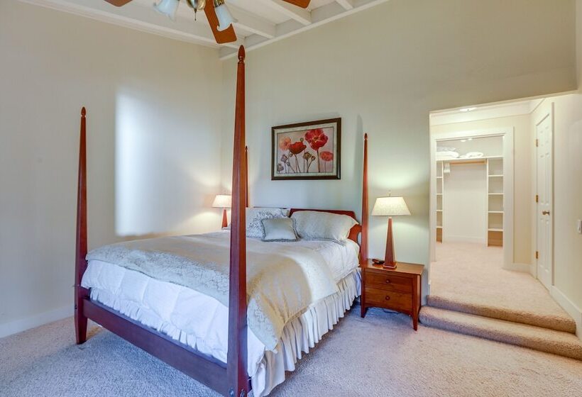 Spacious Tahoe City Retreat < 2 Mi To Lake Tahoe!