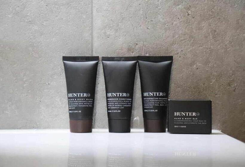 St Hugh Hotel Wagga Wagga