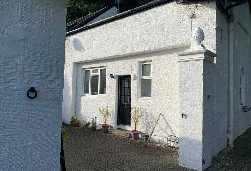 Cottage In Kilmun, Argyll   2 Bedrooms, Sleeps 2