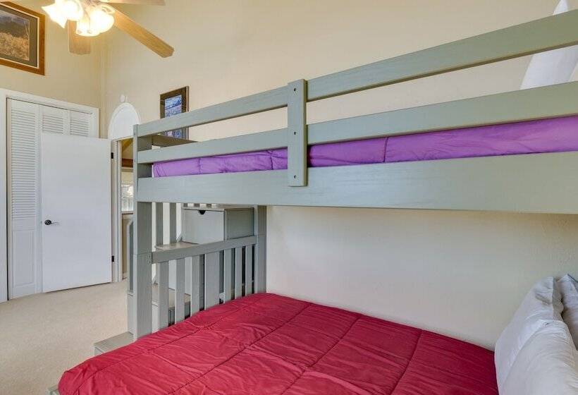 Hot Tub & Views: Summit County Ski Getaway!