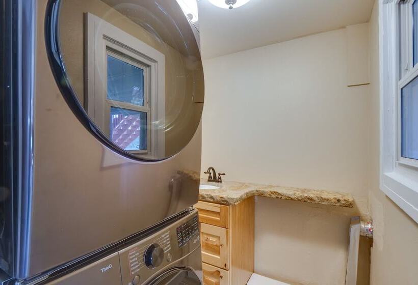 Hot Tub & Views: Summit County Ski Getaway!