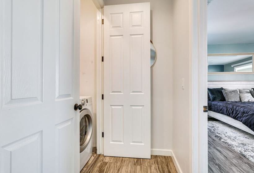 Sun Kissed Lake Havasu City Oasis W/ Private Pool