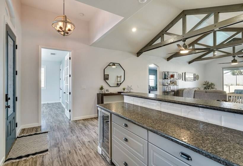 Sun Kissed Lake Havasu City Oasis W/ Private Pool