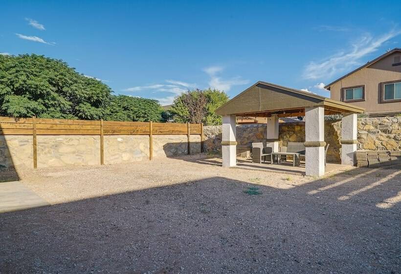 Sunny El Paso Home W/ Private Yard!