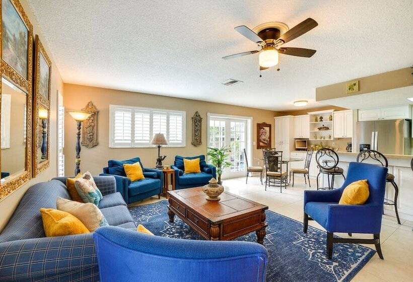 Near Busch Gardens: Sunny Florida Retreat W/ Pool!