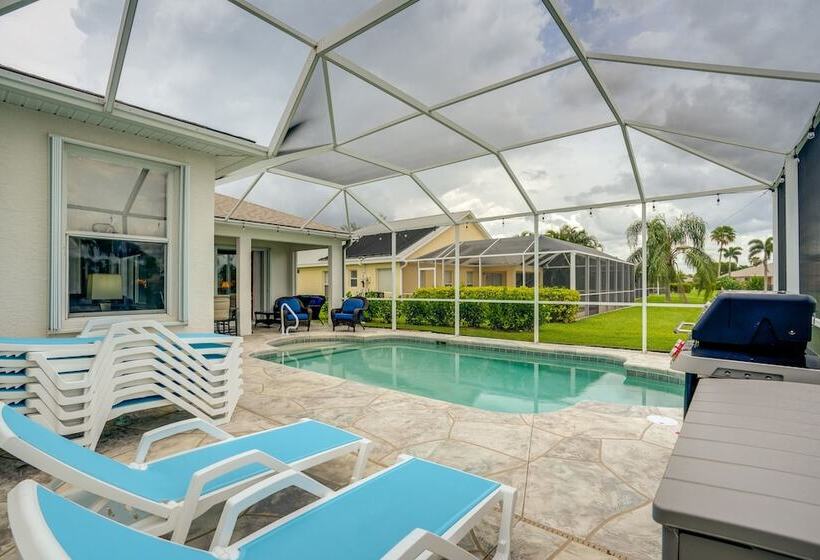 Sunny Fort Myers Home W/ Heated Pool!