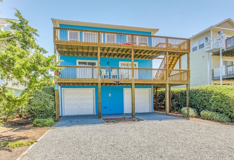 Steps To Beach: Surf City Vacation Rental!