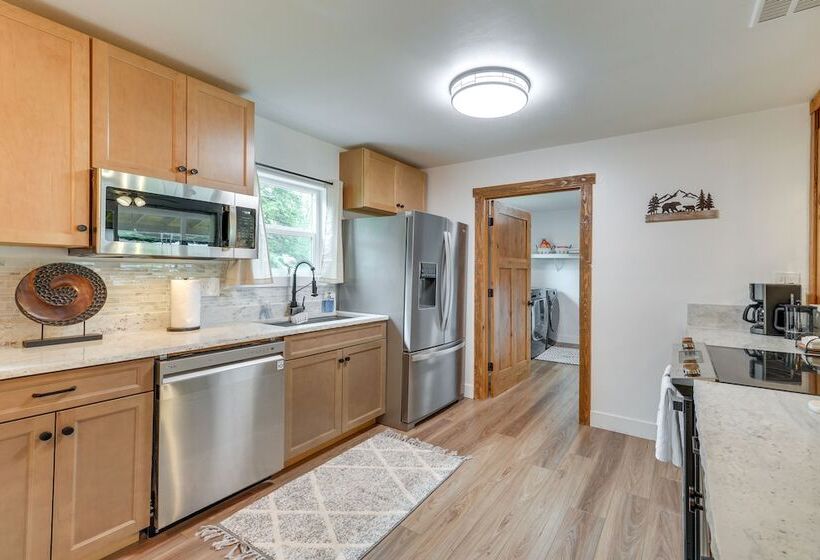 Teton Valley Getaway: Fenced Yard, Grill