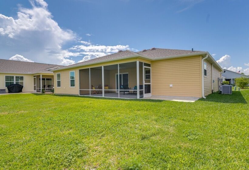 The Villages Vacation Rental: Walk To Shared Pool!