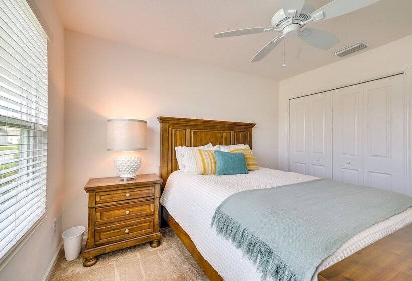 The Villages Vacation Rental: Walk To Shared Pool!