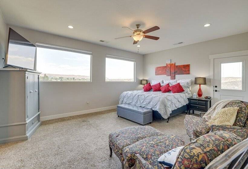 Toquerville Home W/ Mtn Views, Near State Parks!