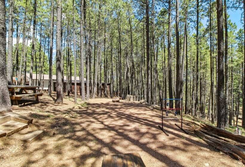 Near Trails: Forest Lake Retreat W/ Backyard Oasis